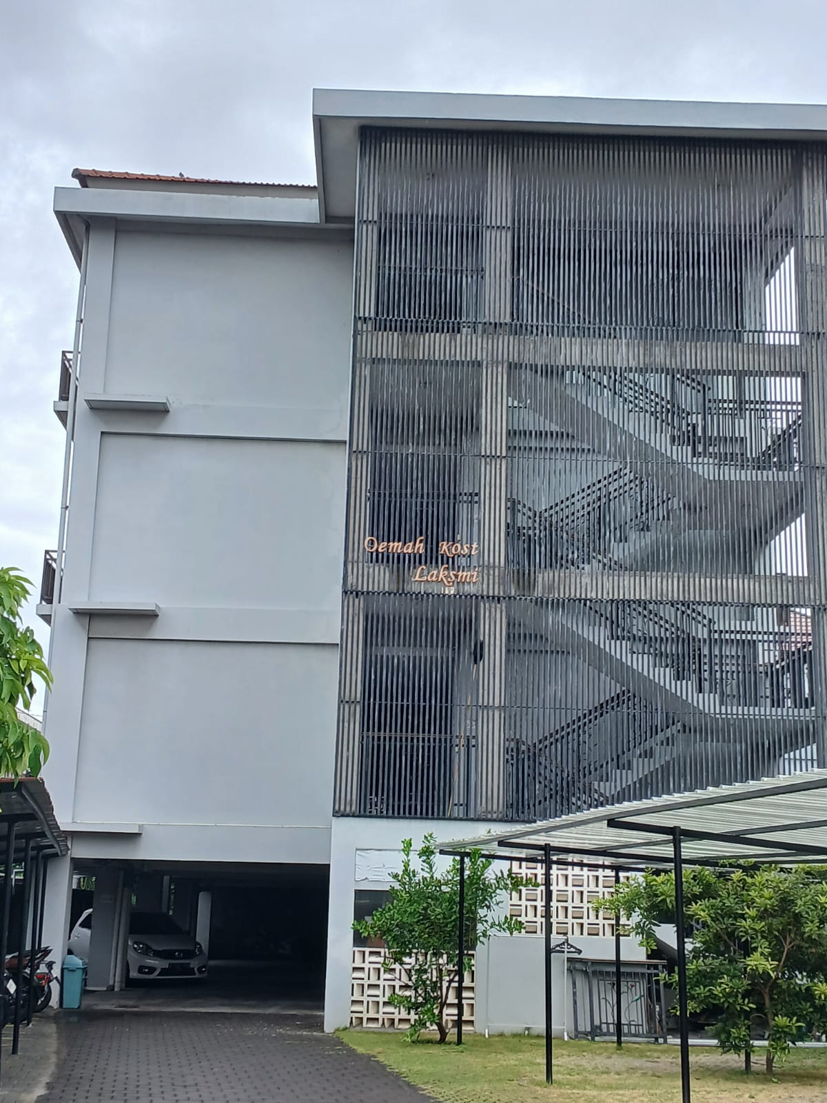 Oemah Kost Laksmi Tukad Balian